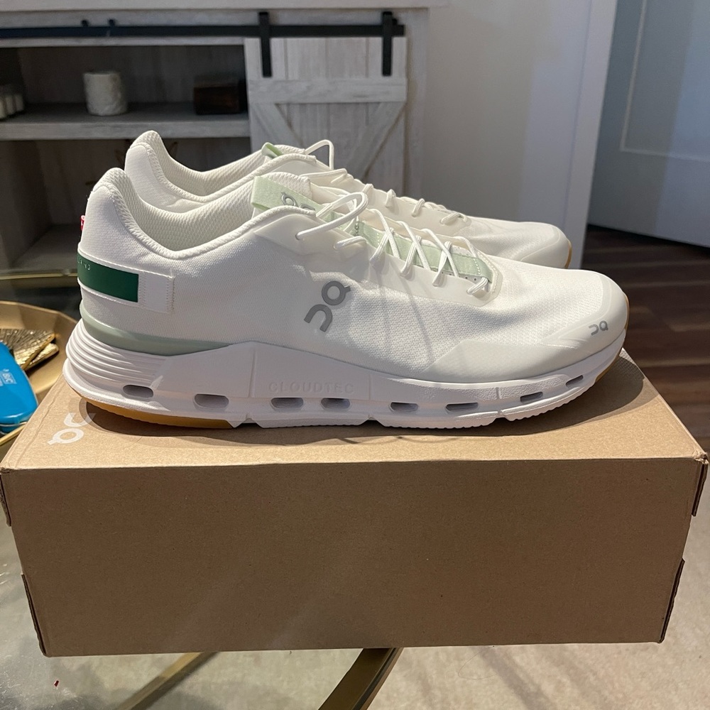 Men’s Cloudnova Form White/Green Size 13 Brand New